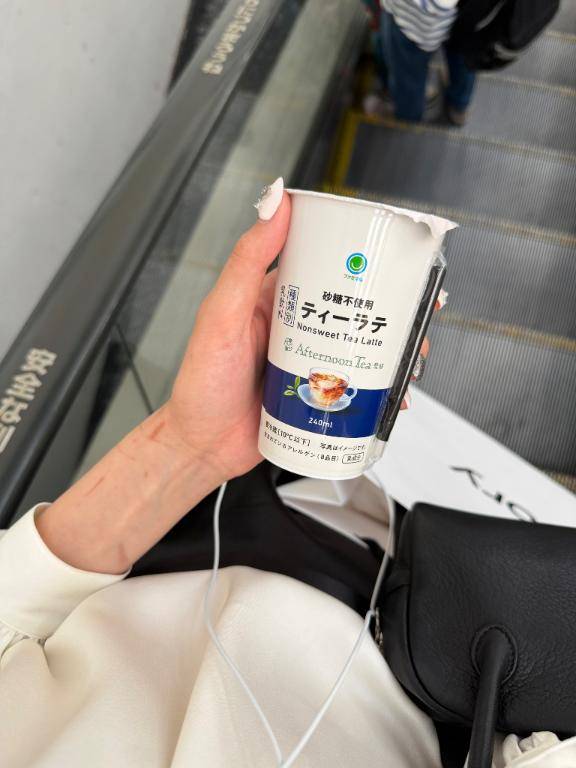 十六夜ゆめはpicture