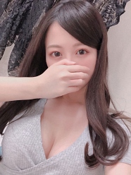 皐月ななせ